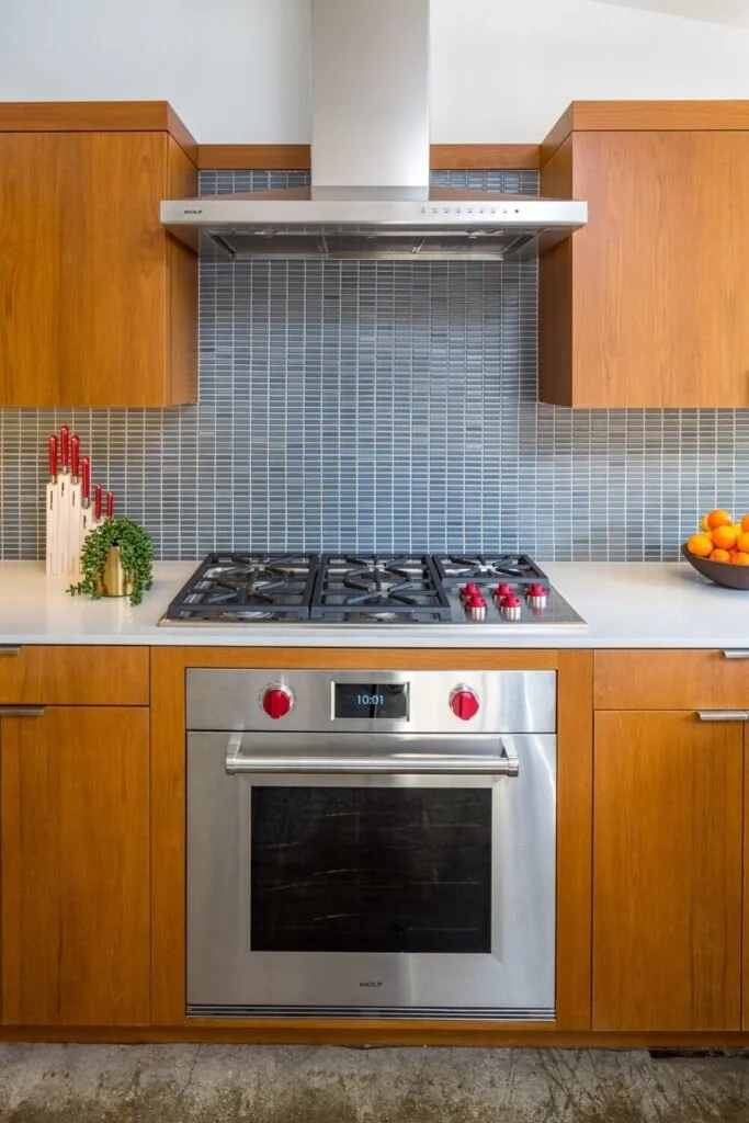 A mid-century kitchen remodel with appliances relocated.